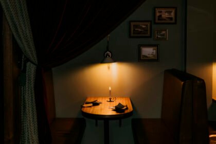 Natural wine bar photos 6 scaled.jpg