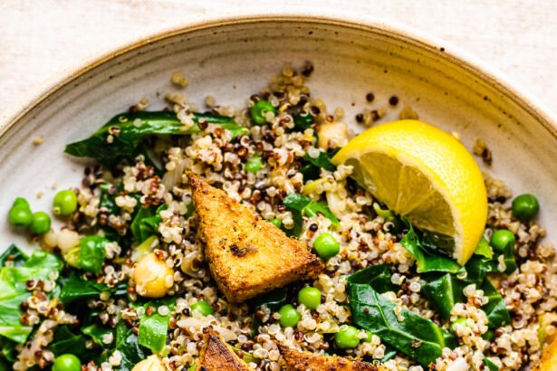 Green bowl quinoa top down.jpg
