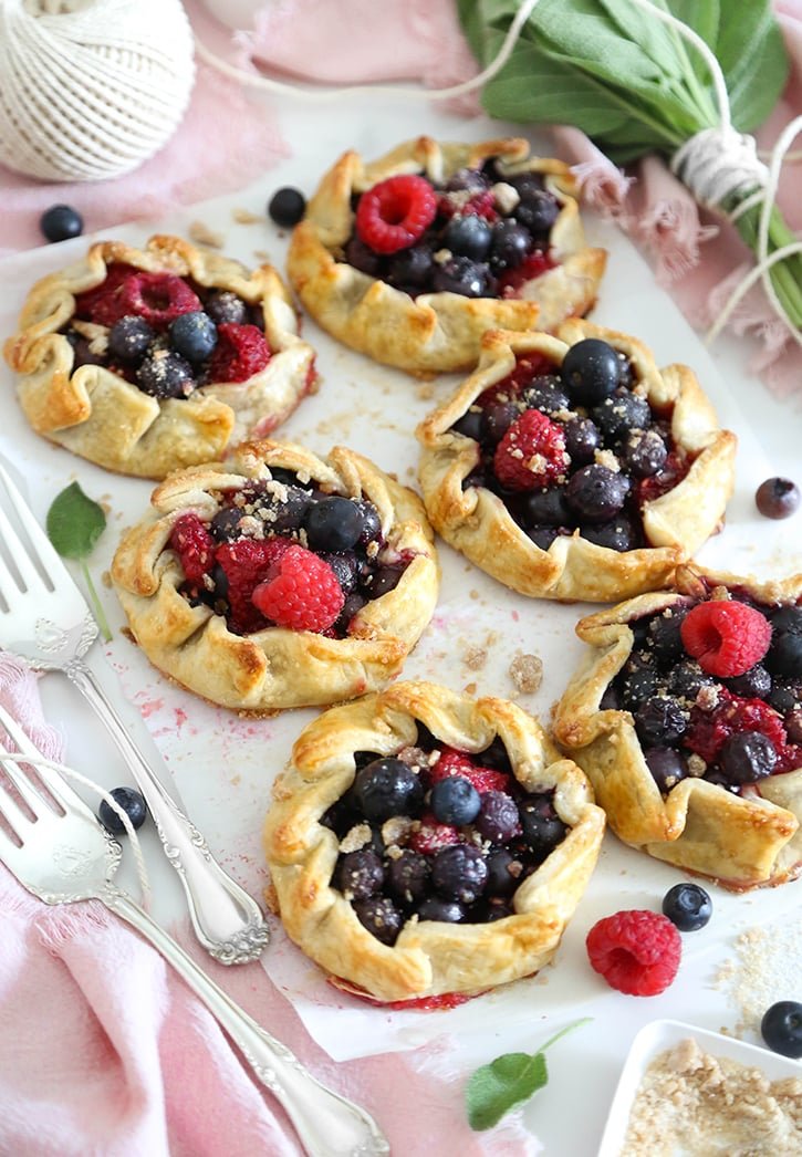 Mini berry galettes beauty 2.jpg