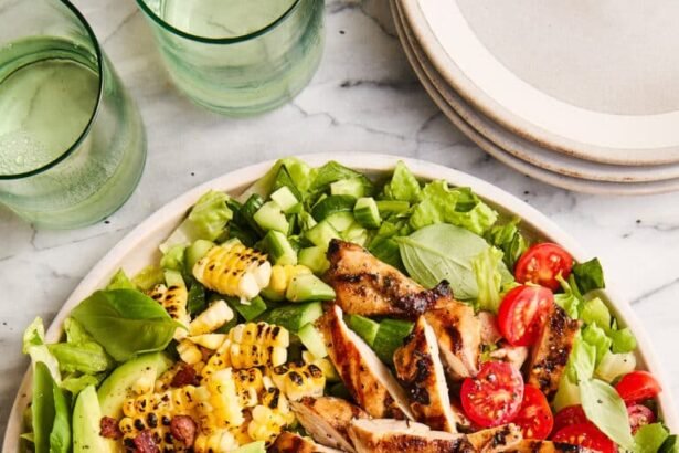 241002 dd balsamic chicken salad 431 768x1152.jpg