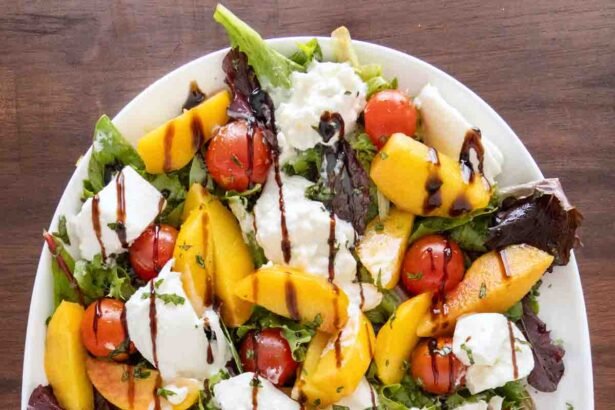 Burrata peach salad hero 10.jpg