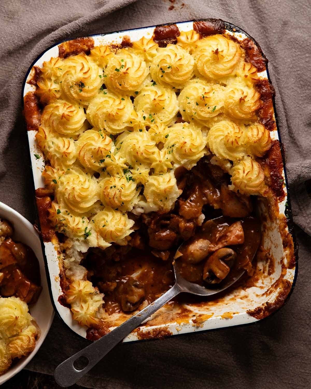 Duchess potato chicken pie 9.jpg
