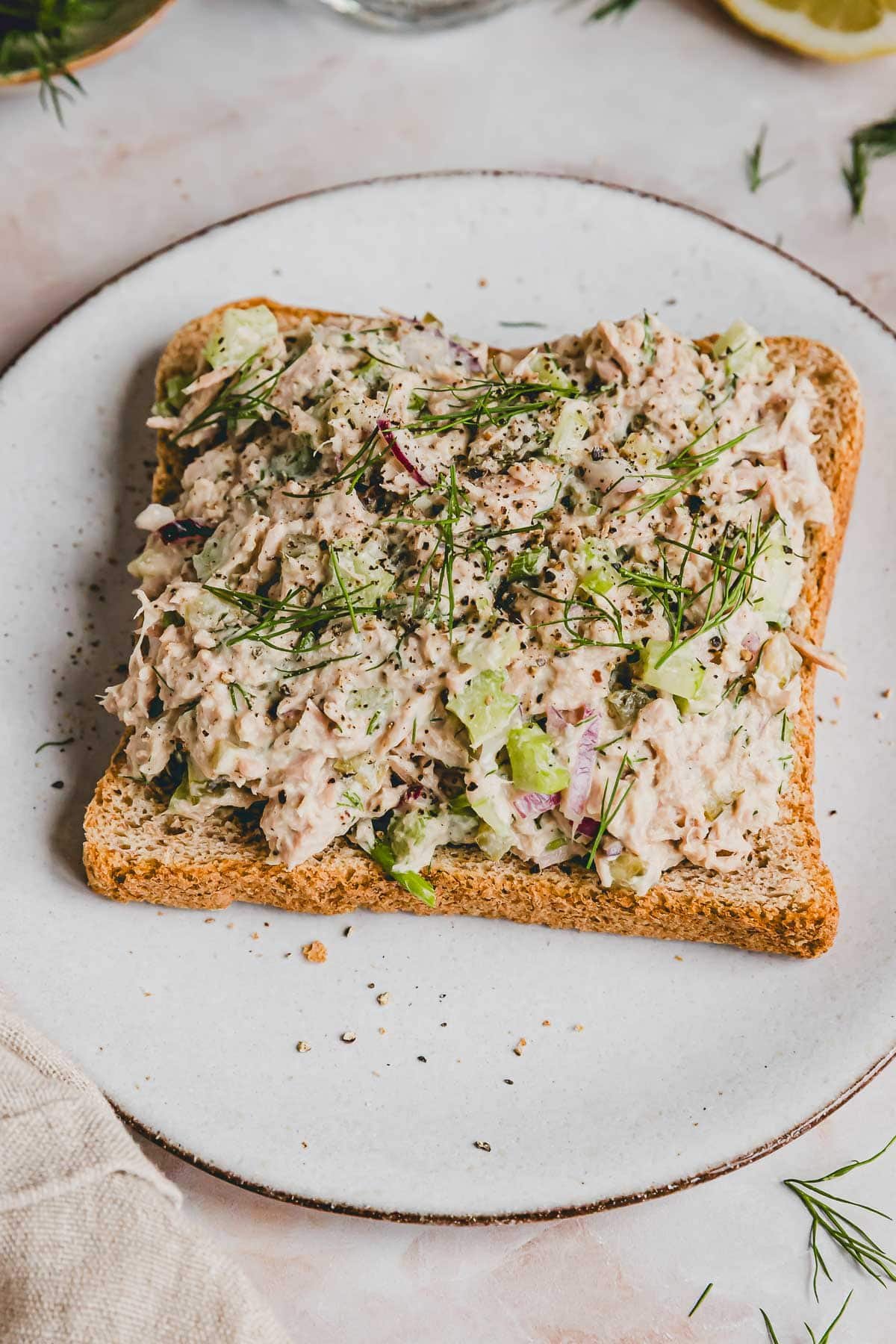 Huttenkase thunfisch salat.jpg