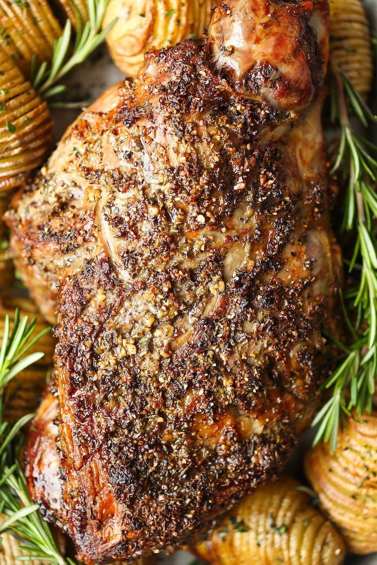 Roasted leg of lambimg 8302.jpg