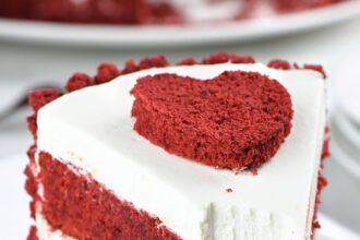 Valentines day cake ft.jpg