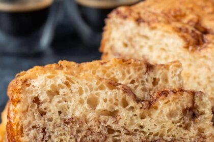 Vegan cinnamon bread 39.jpg