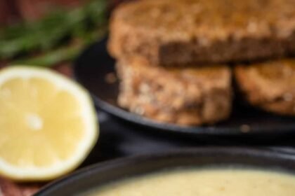 Vegan roasted cauliflower soup 24.jpg