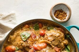 Campbells creamy garlic chicken skillet vertical 7 scaled.jpg