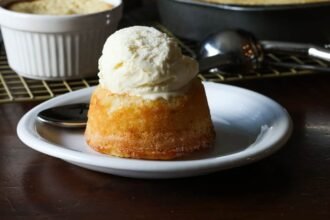 Copycatbuttercake 6.jpg