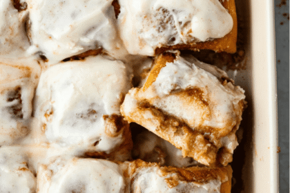 Hawaiian roll cinnamon rolls social.png
