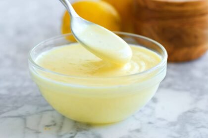 Hollandaise sauce.jpg
