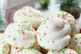 Italian christmas cookies 2.jpg