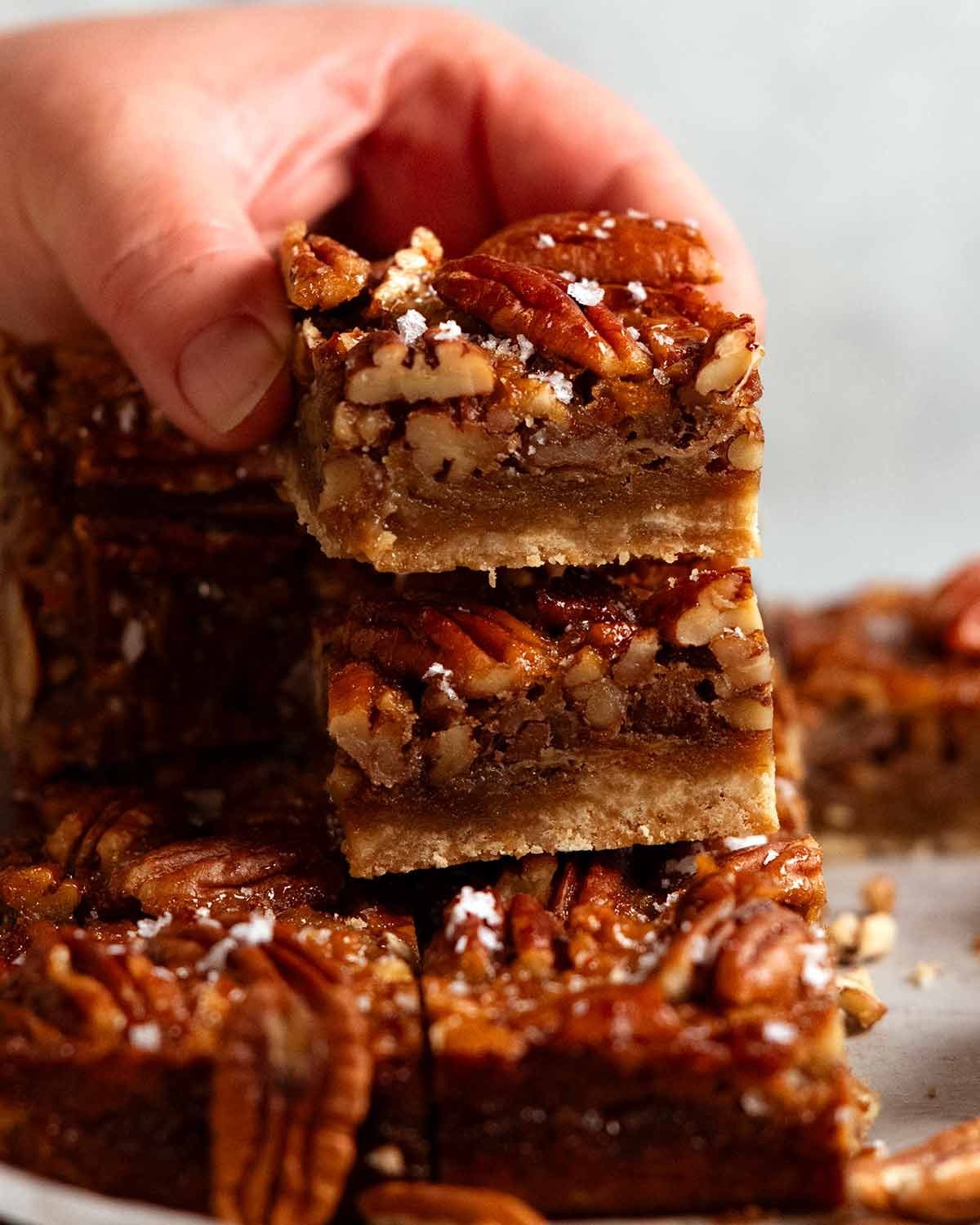 Maple pecan pie bars 4.jpg