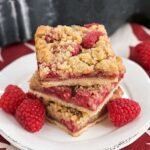 Raspberry streusel bars 6.jpg