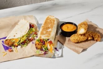 Taco bell crispy chicken family spicy ranchero sauce.jpg