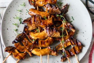 Vegnews.grilledmushrooms.jpg