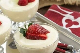 White chocolate mousse with frangelico 4 2 1.jpg