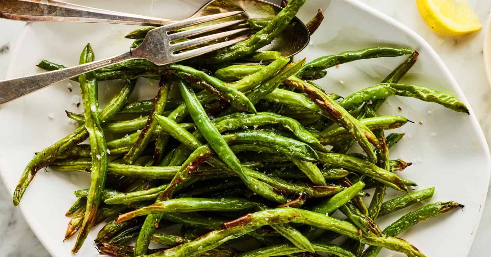 Air fryer green beans social.jpg
