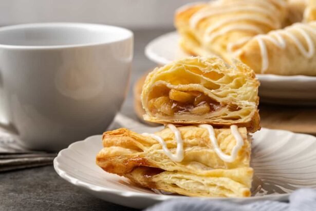 Apple turnovers 23.jpg