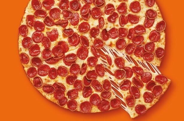 Cover image cua8puog little caesars pepperoni pizza.jpg.720x405 q85 crop upscale.jpg