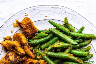 Vegan chicken dinner plate.jpg