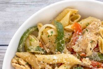 Chicken fajita pasta hero 13.jpg