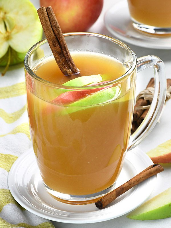 Easy homemade apple cider recipe 1 featured.jpg