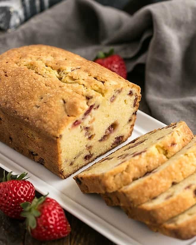 Fresh strawberry pound cake 5.jpg