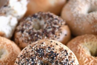 Homemade bagels improved20.jpg