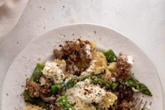 Sausage asparagus pasta 13 scaled 1.jpg