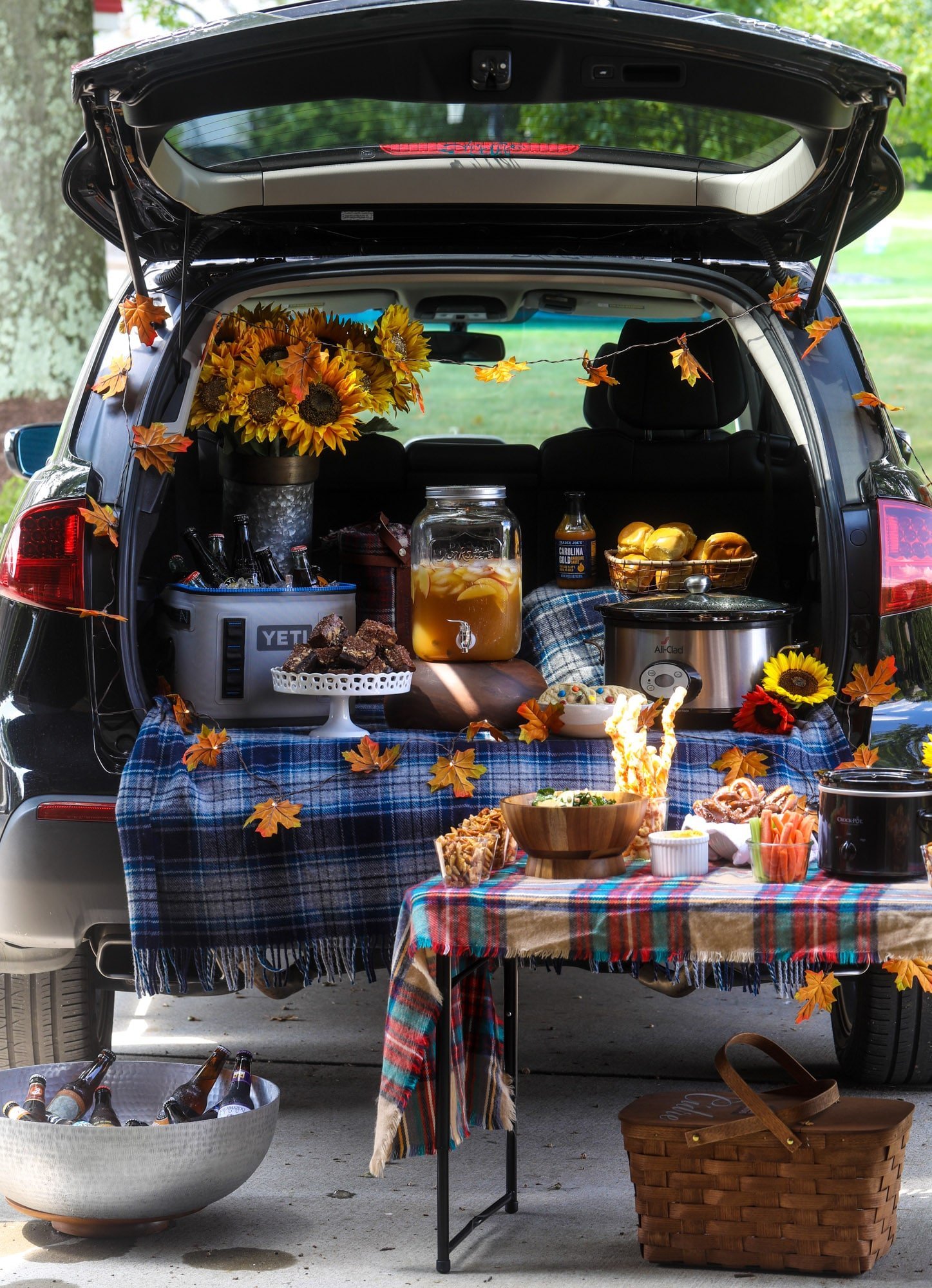 Tailgate 8.jpeg