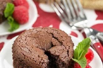 Chocolate lava cakes 2 1.jpg