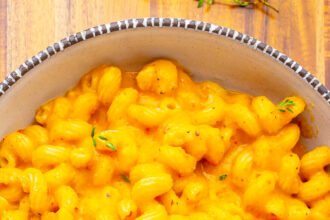 Roast butternut squash and feta pasta 1200 8827.jpg