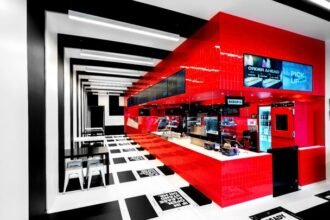 Cover image zku5zhfi pizza interior.jpg.720x405 q85 crop upscale.jpg