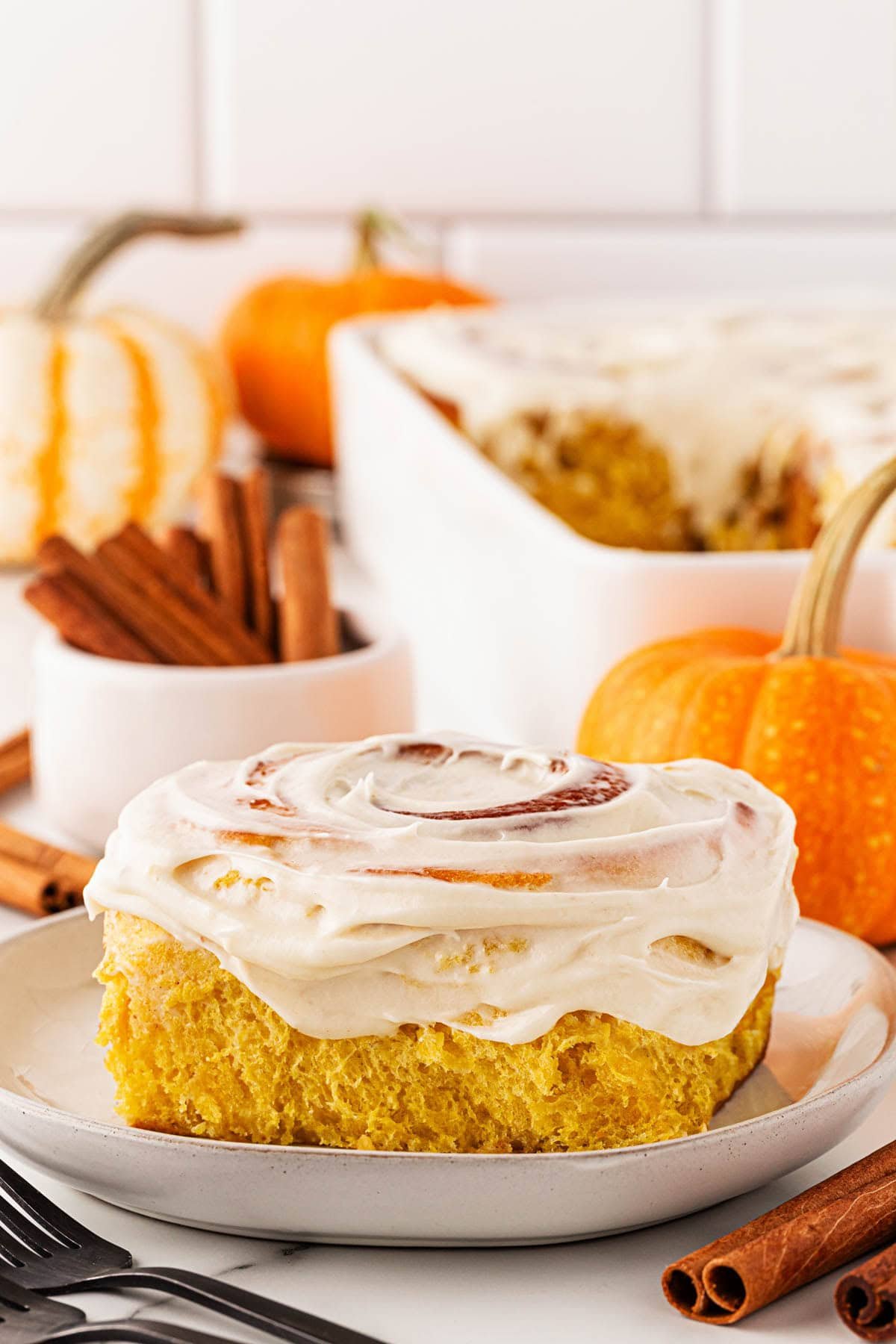 Pumpkin cinnamon rolls 31.jpg
