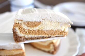 Pumpkin swirl cheesecake15.jpg