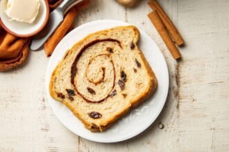 Raisin bread 17.jpg