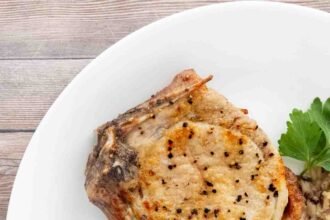 Air fryer pork chop hero.jpg