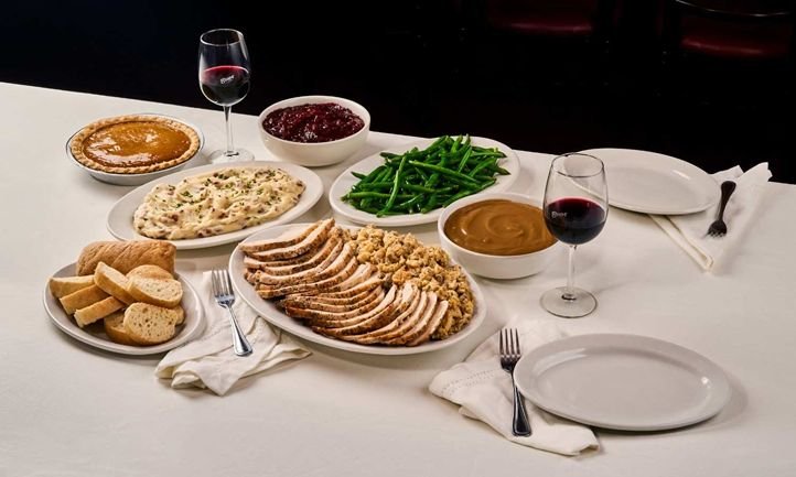 Buca di beppo thanksgiving feast holiday dining feature.jpg