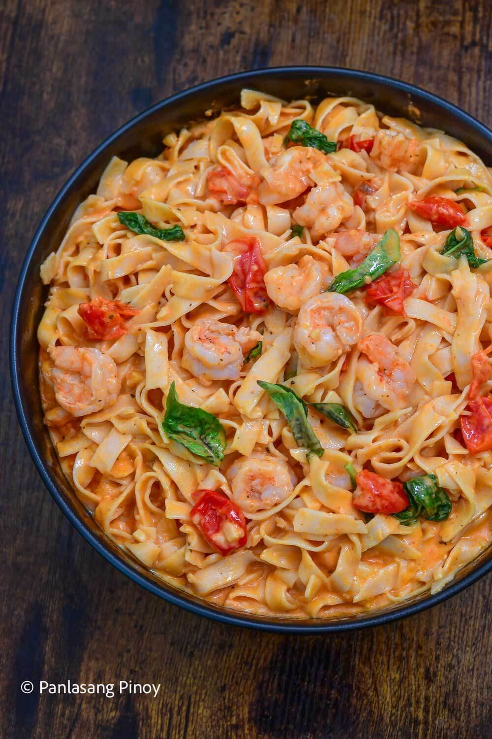 Garlic butter shrimp pasta recipe.jpg