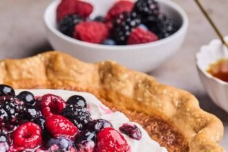 Huckleberry pie1746510.jpg