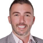 Johnathan turner bartending saavy feat.jpg