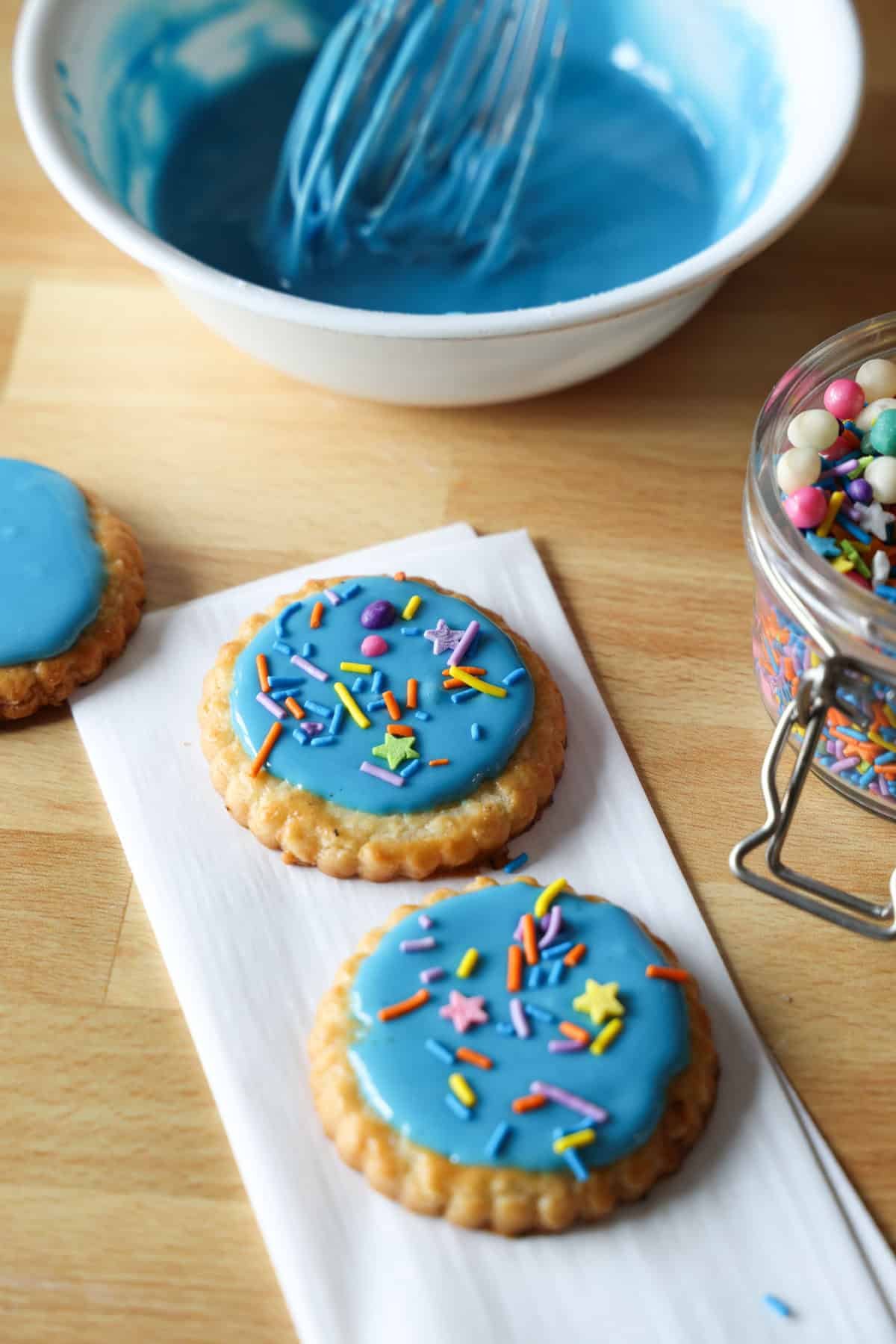Sugar cookie icing 10.jpg