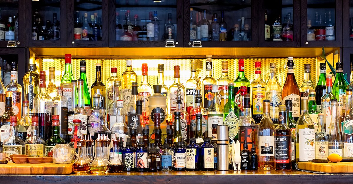 Wa somms not looking social alt.jpg