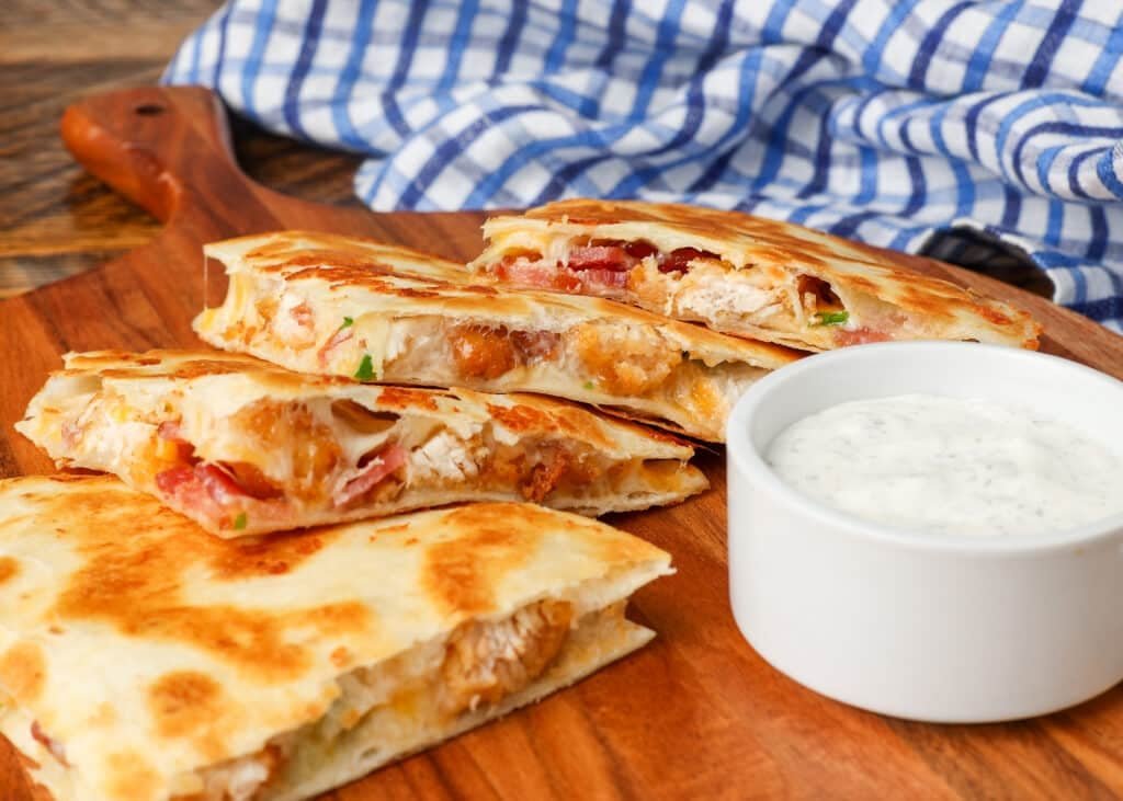 Chicken bacon ranch quesadilla bfk 8 1024x731.jpg
