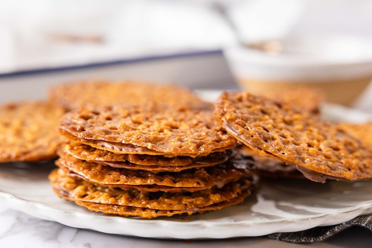 Florentine lace cookies 1.jpg