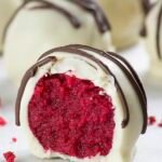 Red velvet truffles featured new.jpg