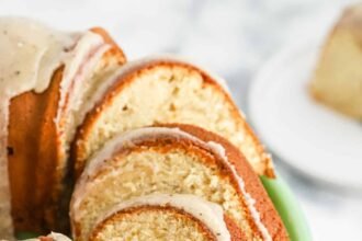 Brown sugar pound cake 4.jpg