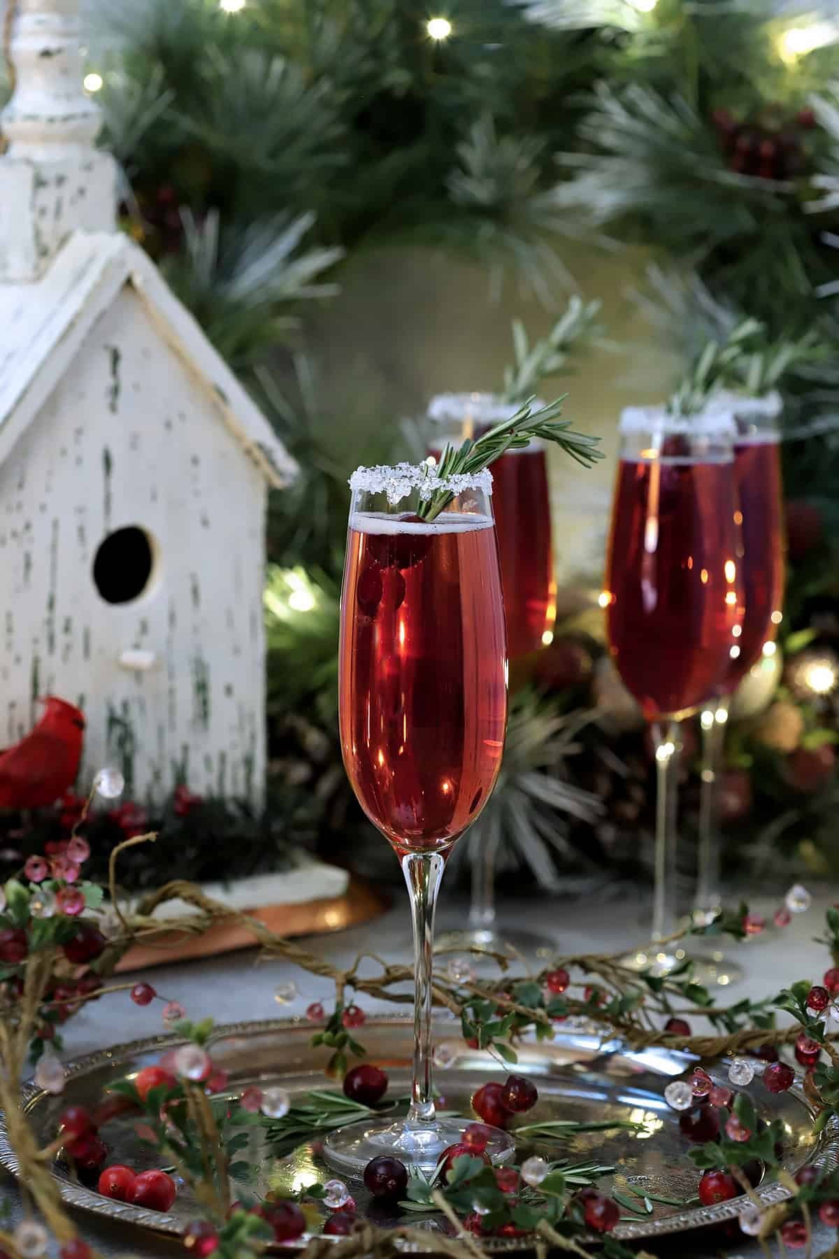 Cranberry poinsettia cocktail1 1.jpg