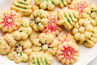 Spritz cookie recipe social.jpg